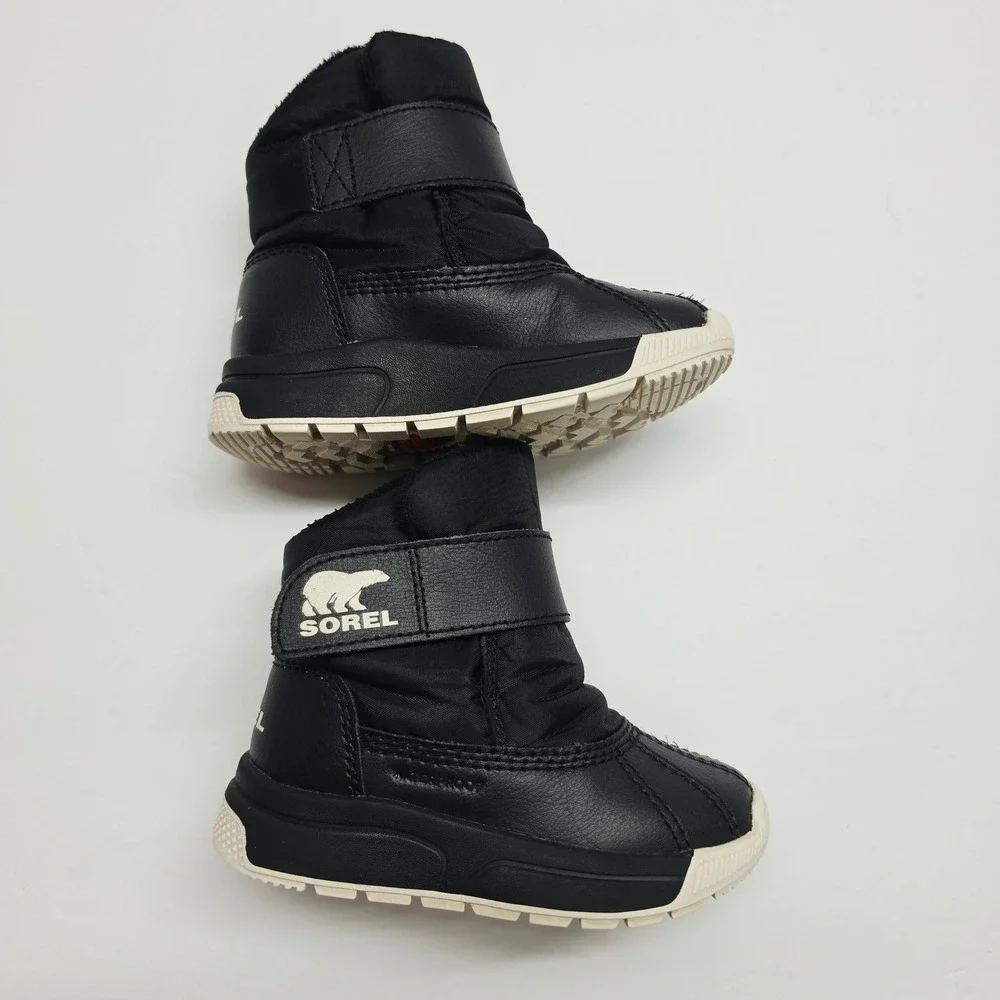 Sorel Whitney II Strap Snow Boots Kids 6 Black Waterproof Faux Fur NV5235-010